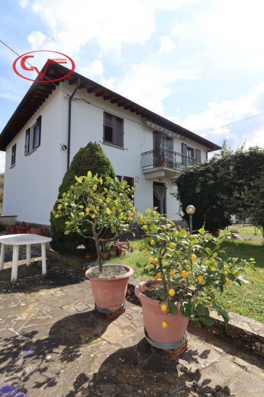 Villetta a schiera a Cavriglia