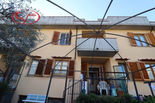 Moradia com terraço em Montevarchi