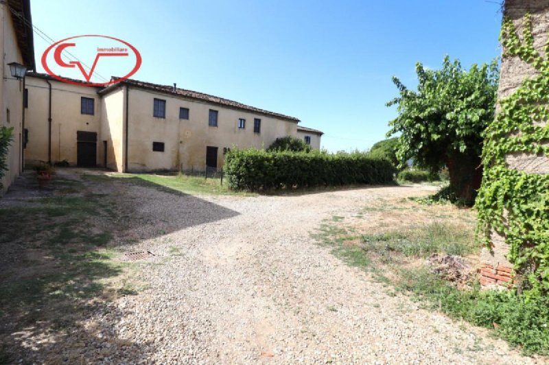 布奇内联排别墅