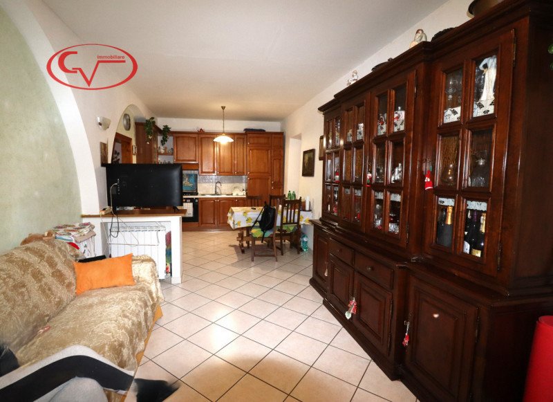 拉泰里纳-佩尔吉内-瓦尔达诺公寓