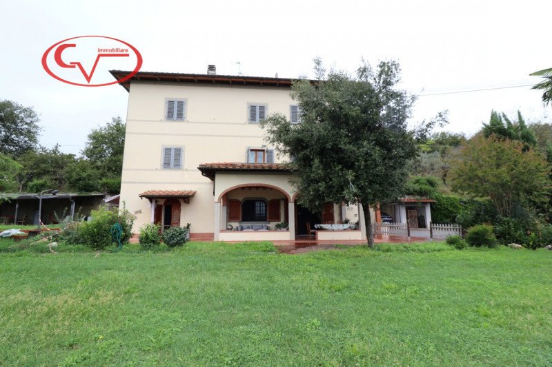 Villa in Montevarchi
