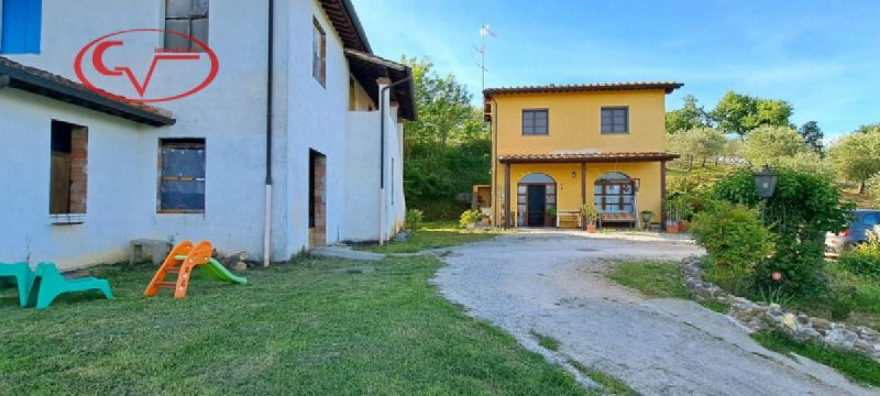 Villa à château de San Giovanni