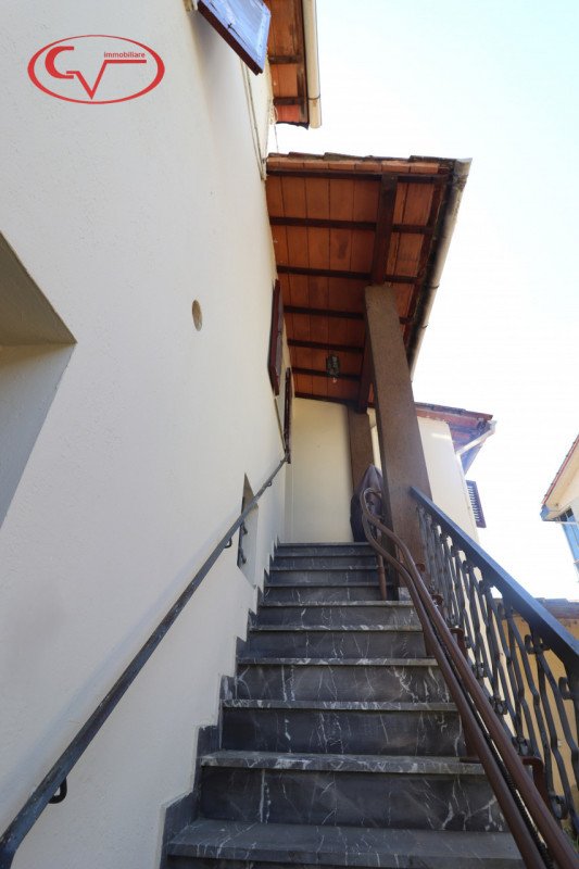 Moradia com terraço em Montevarchi