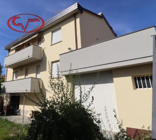 Reihenhaus in Bucine