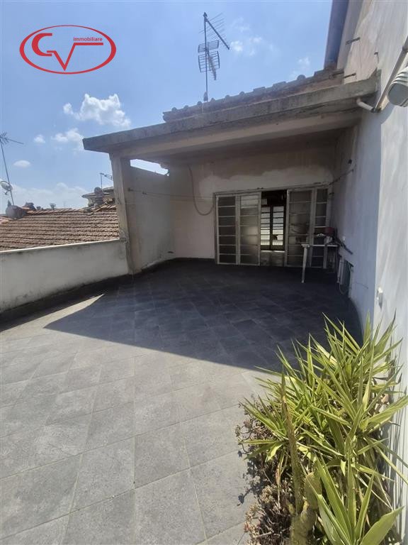 Moradia com terraço em Terranuova Bracciolini