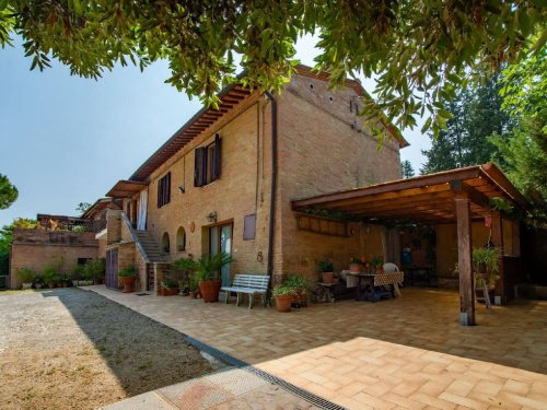 Вилла в Сиена