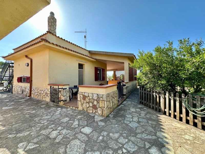 Moradia em Balestrate