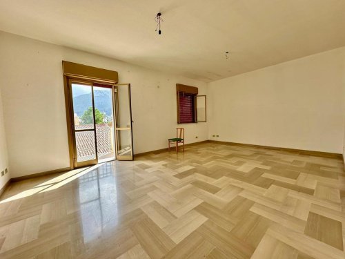 Apartamento em Terrasini