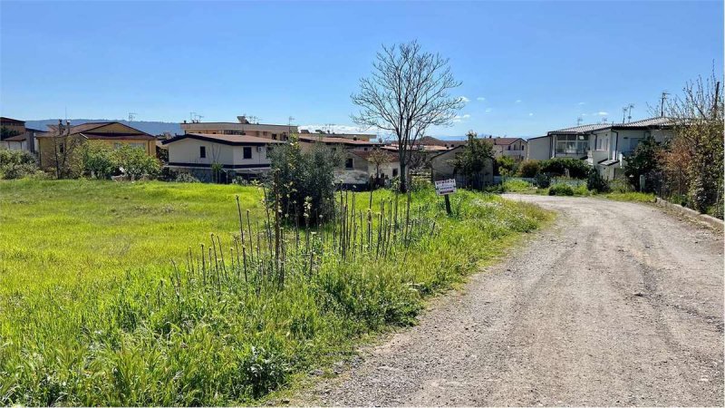 卡斯特罗维拉里建筑用地