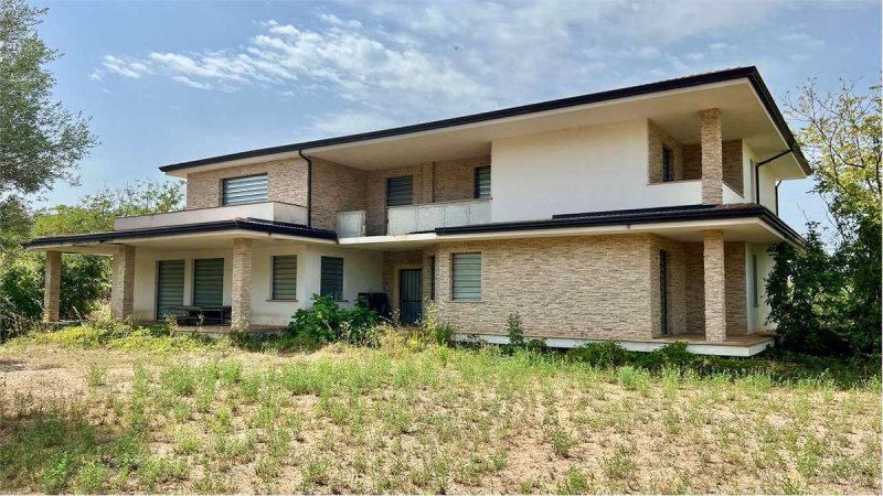 Villa a Castrovillari