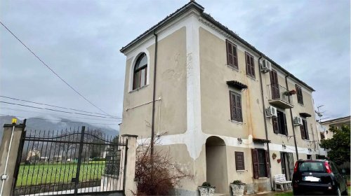 Moradia em Morano Calabro