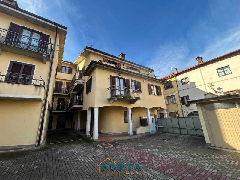 丘萨-迪佩西奥公寓