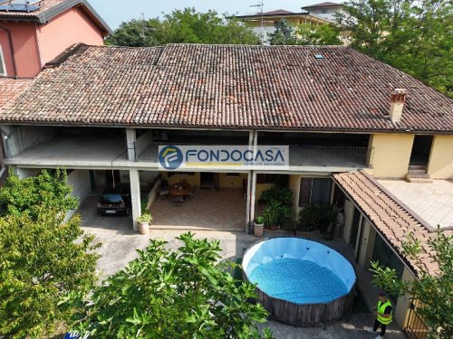 Сельский дом в Лонато-дель-Гарда