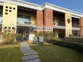 Lägenhet i Padenghe sul Garda