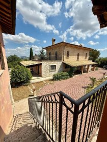 Casa de campo em Ancarano