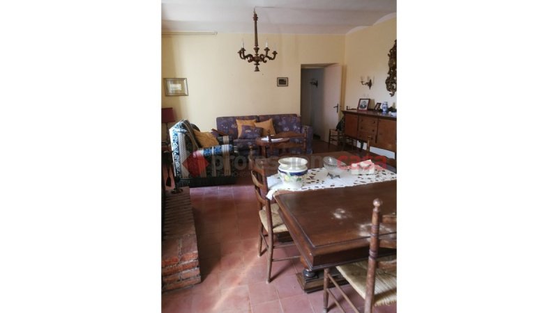 坎波利-阿彭尼诺半独立房屋