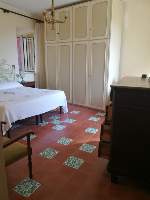 坎波利-阿彭尼诺半独立房屋