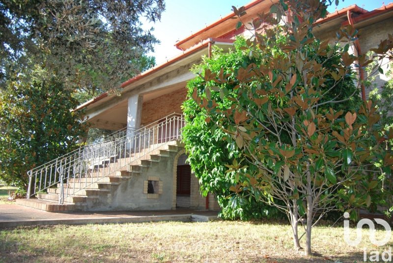 科里纳尔多别墅