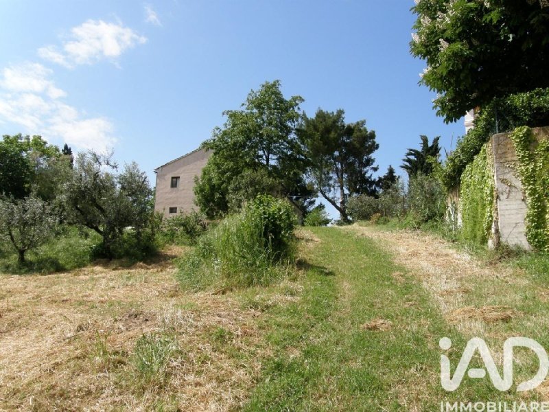 4 Bedrooms Country house for sale in Fano [795901] | Gate-away®