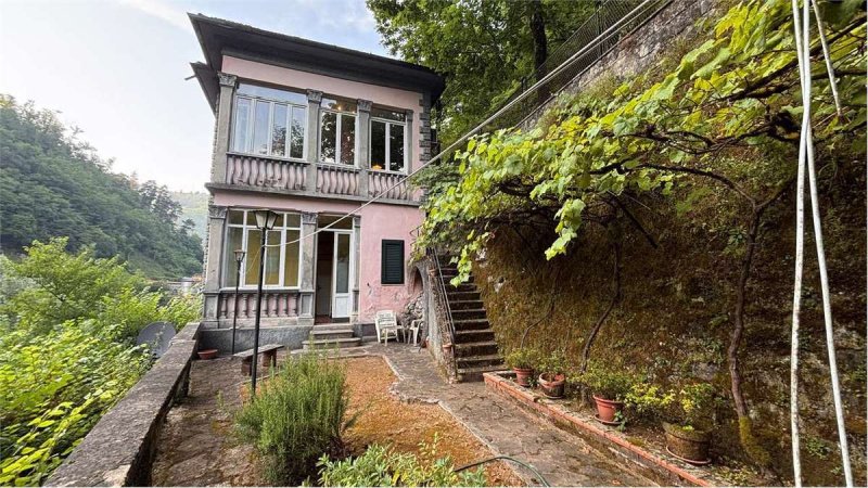 Особняк в Баньи-ди-Лукка