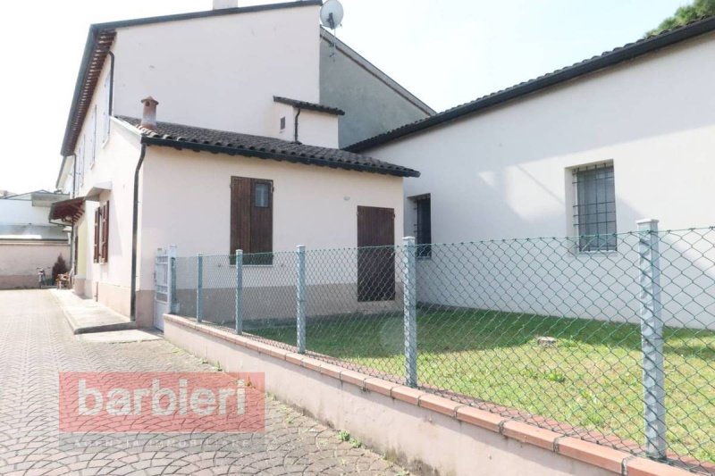 Casa semi indipendente a Ravenna