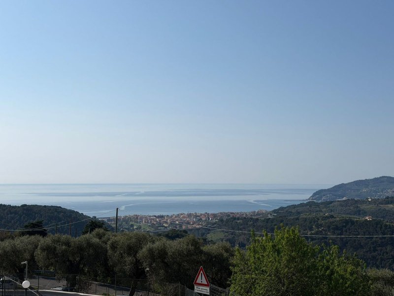 Appartamento a San Bartolomeo al Mare