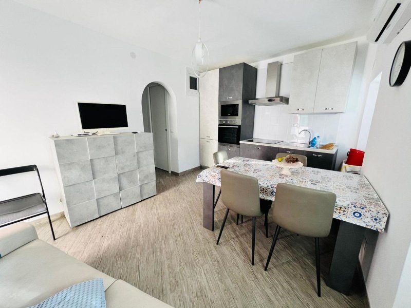 Apartamento en Diano Arentino