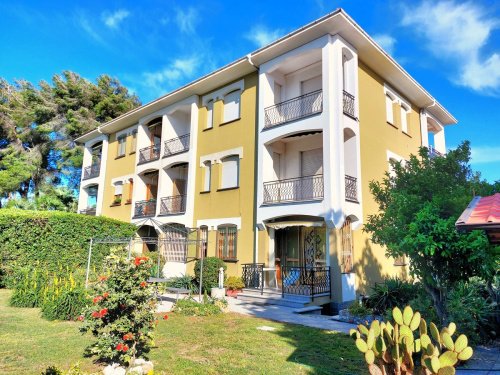 Apartamento em Diano Marina