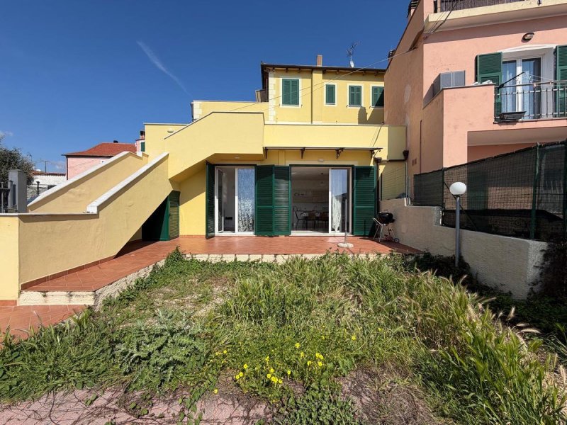 Onafhankelijk appartement in San Bartolomeo al Mare