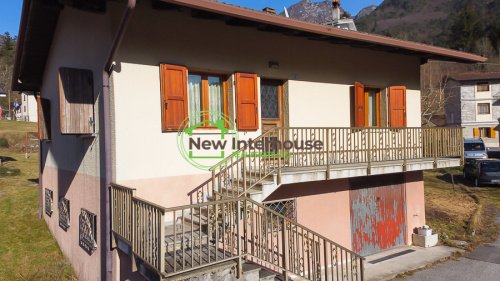 Detached house in Vito d'Asio