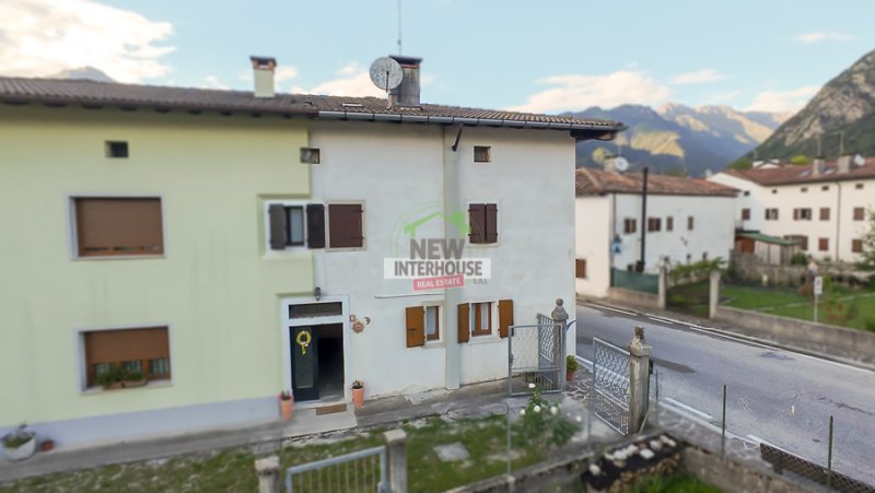 Квартира в Трамонти-ди-Сотто