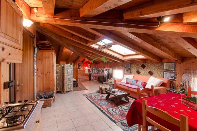 Квартира в Трамонти-ди-Сотто