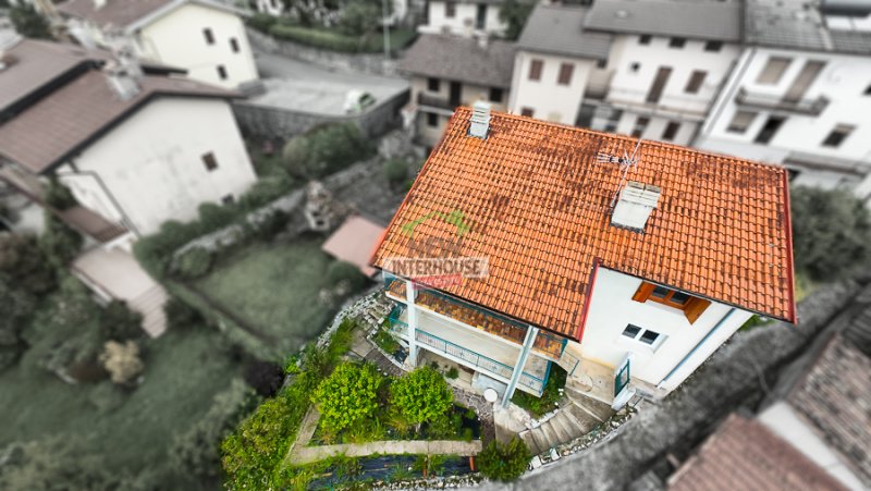 Casa a Vito d'Asio