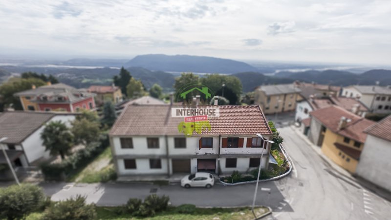 Таунхаус в Вито-д'Азио