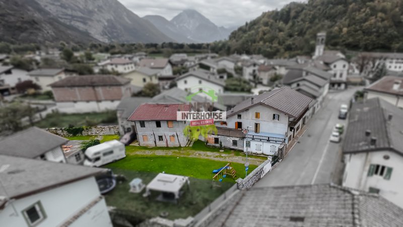 Detached house in Villa Santina