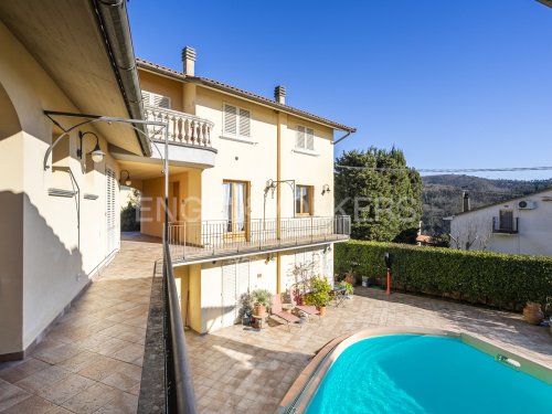 Villa a Lamporecchio