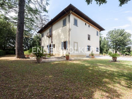Villa a Carmignano