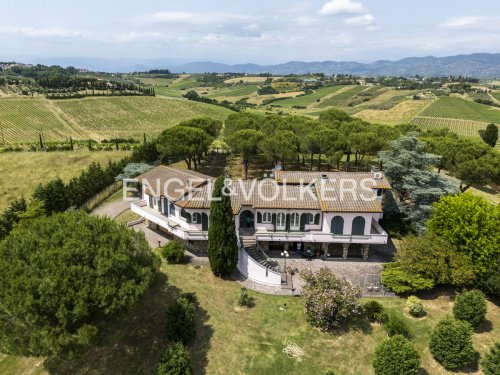 Villa en Cerreto Guidi