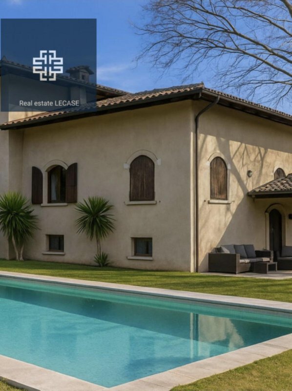 Villa in Forte dei Marmi