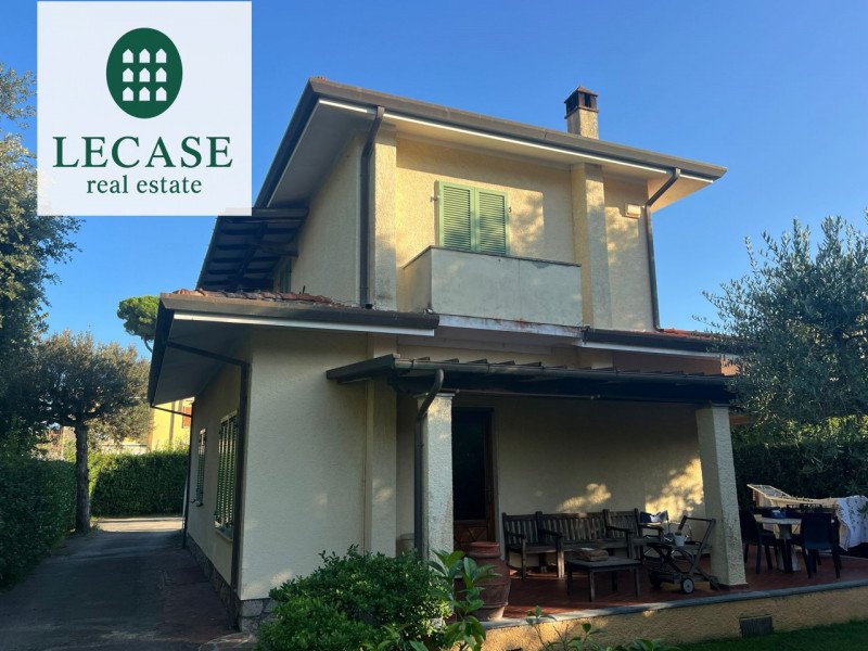 Villa in Forte dei Marmi
