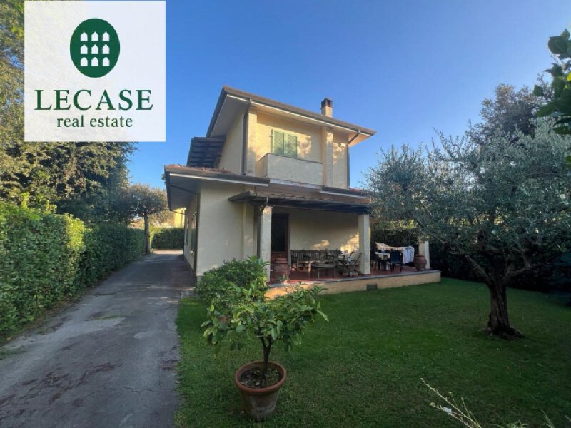 Villa in Forte dei Marmi