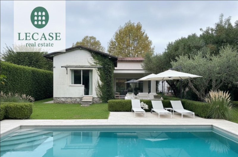 Villa a Forte dei Marmi