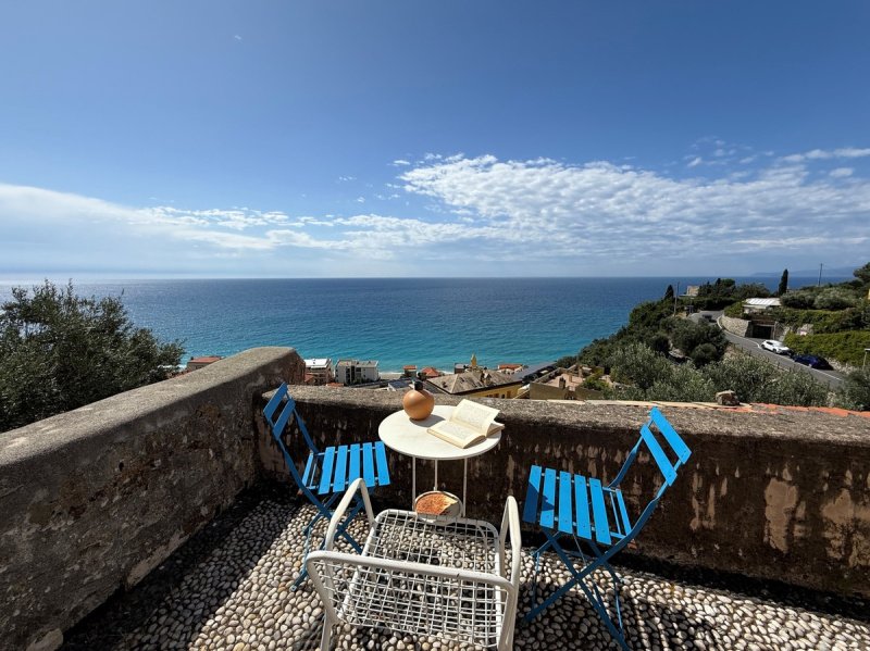 菲纳莱利古雷独栋房屋