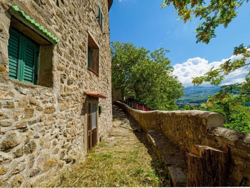 阿尔奇多索公寓