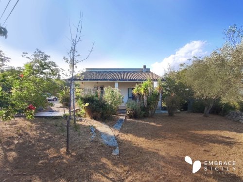 Villa à Palazzolo Acréide