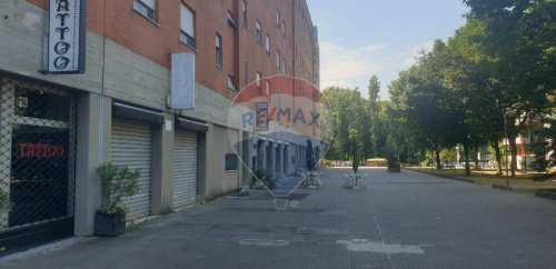 Commercial property in San Donato Milanese