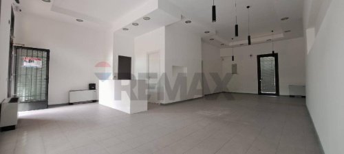 Коммерческая недвижимость в Сан-Донато-Миланезе