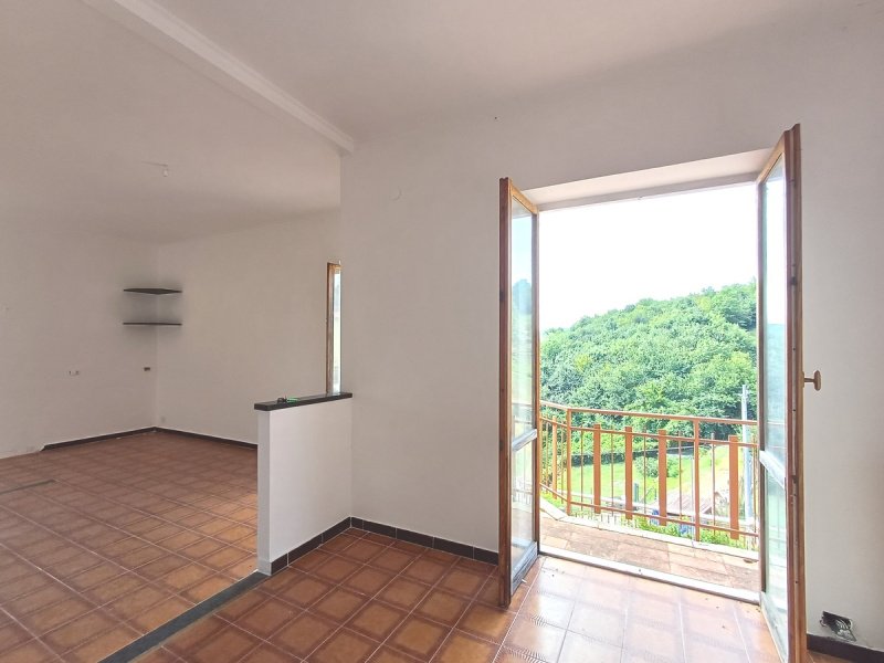 1 Bedroom Apartment for sale in Savignone [802547] | Gate-away®