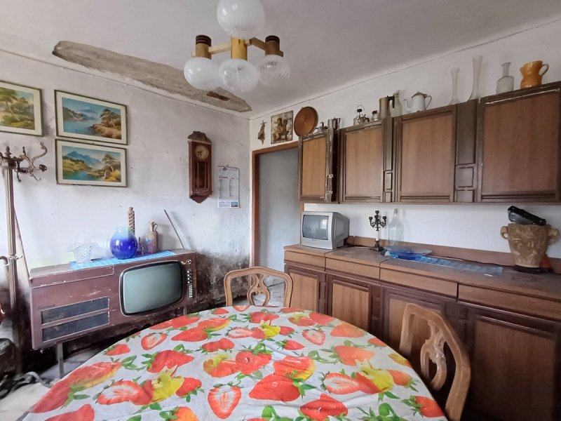 Maison individuelle à Savignone