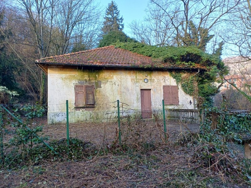 Villa i Savignone